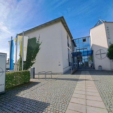 Spectrum Kirche Exerzitien-Und Bildungshaus Auf Mariahilf Passau Luaran gambar